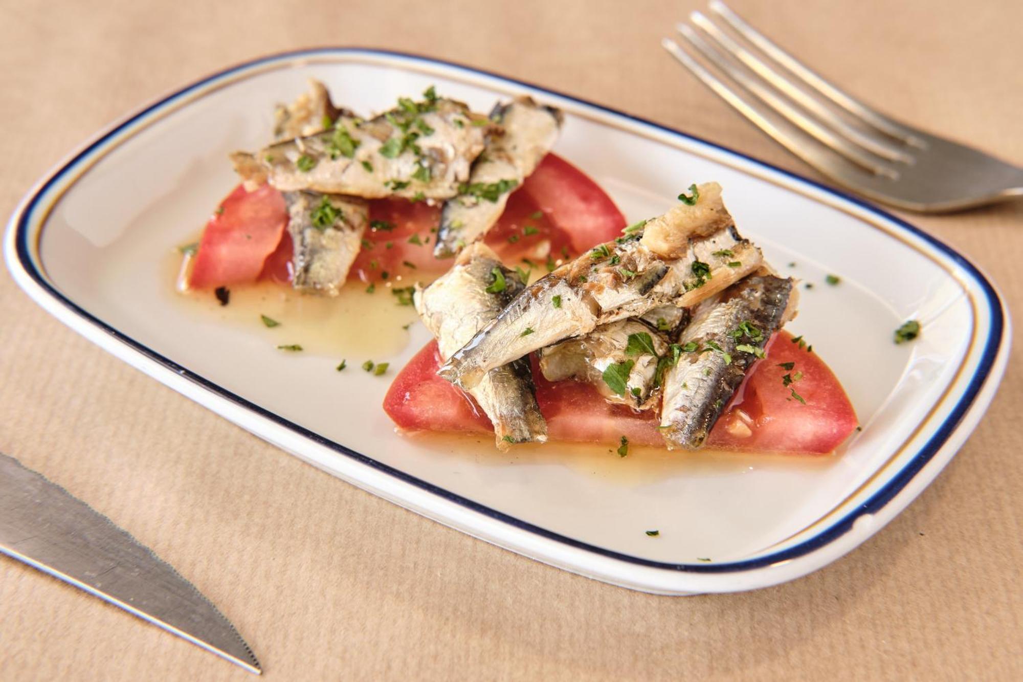 טאפיה דה קסרייגו Hotel Restaurante San Anton מראה חיצוני תמונה